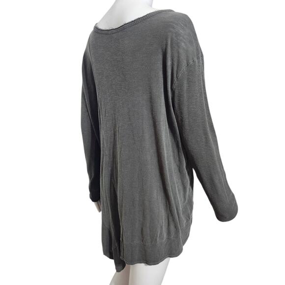 Free People Gray Asymmetrical Hem Long Sleeve Top Size Large Tunic Hi-Low - Picture 8 of 8